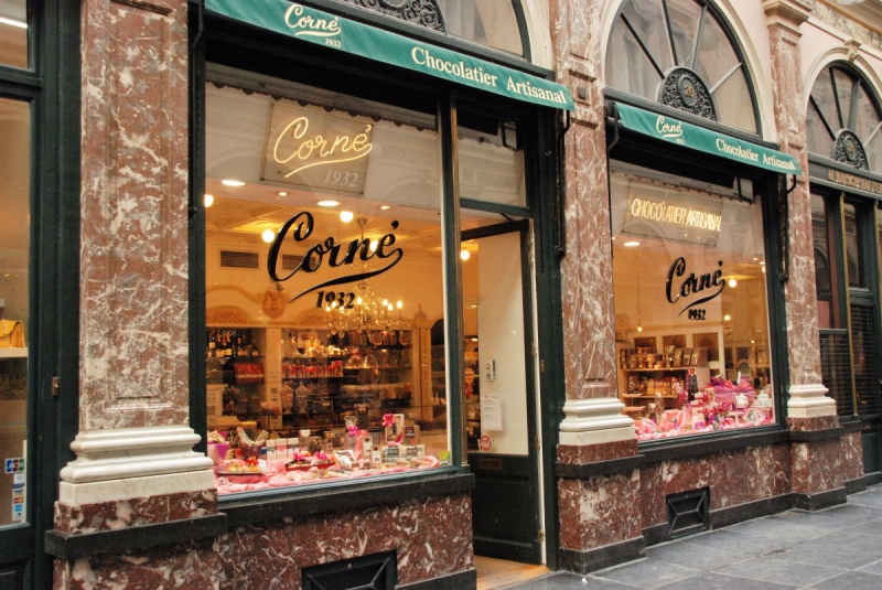 vente-ST BLAISE-min_chocolate_chocolaterie_shop_luxury_chic_gallery_brussels_belgium-558146